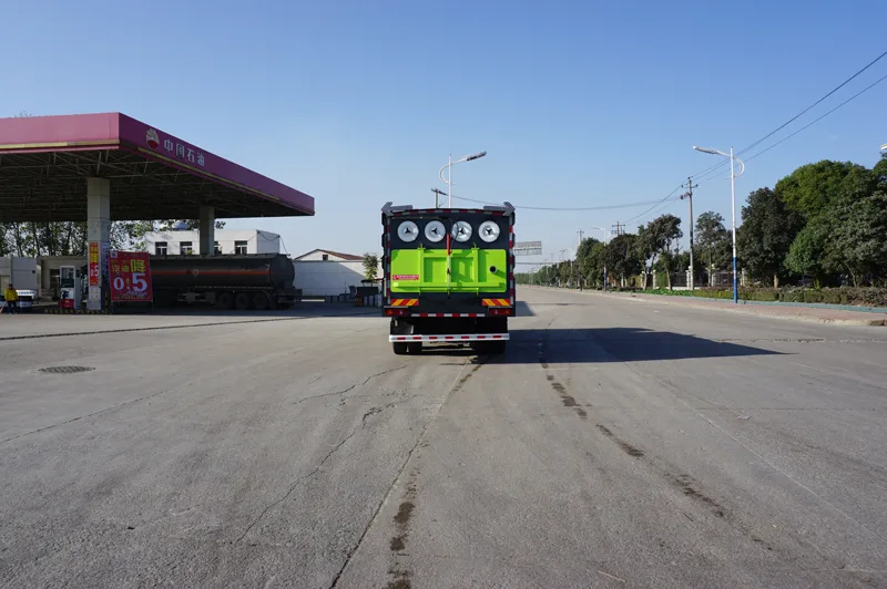 中洁牌XZL5182TXC6型吸尘车