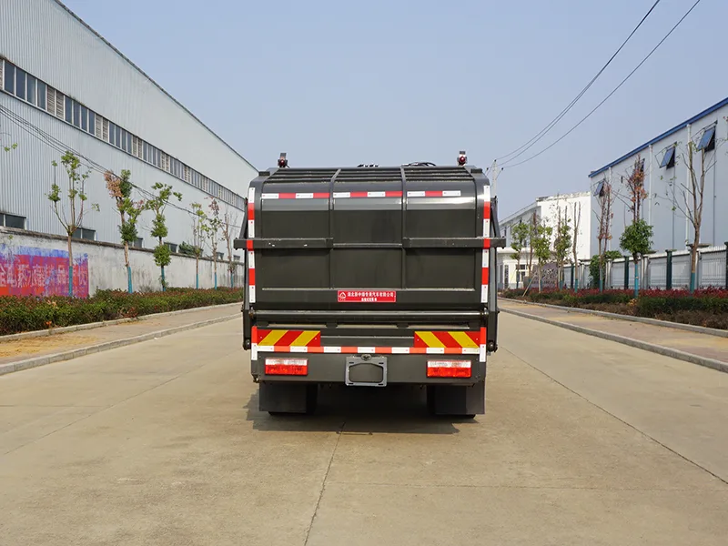 XZL5140ZYS6压缩式垃圾车