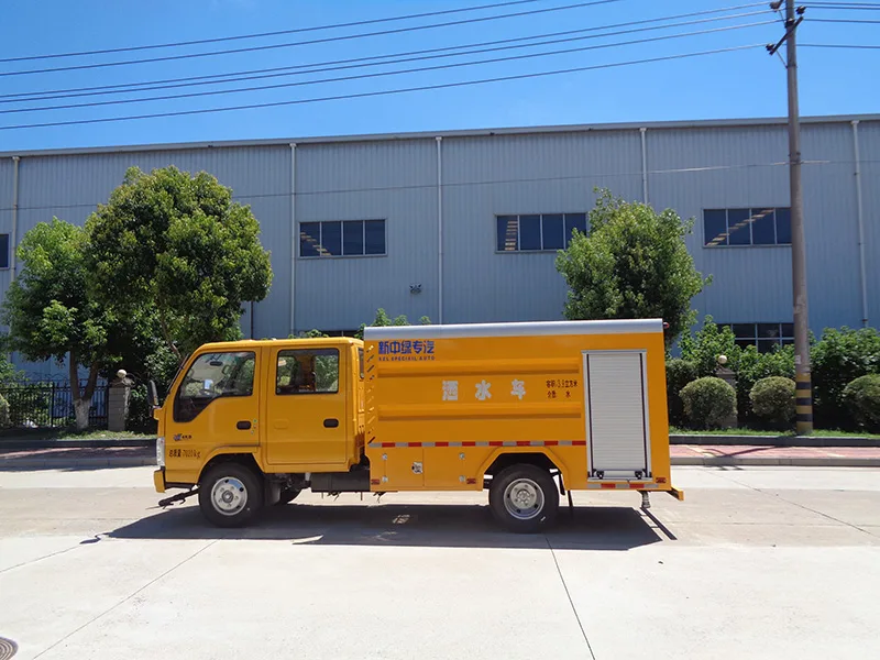 XZL5072GSS6型洒水车