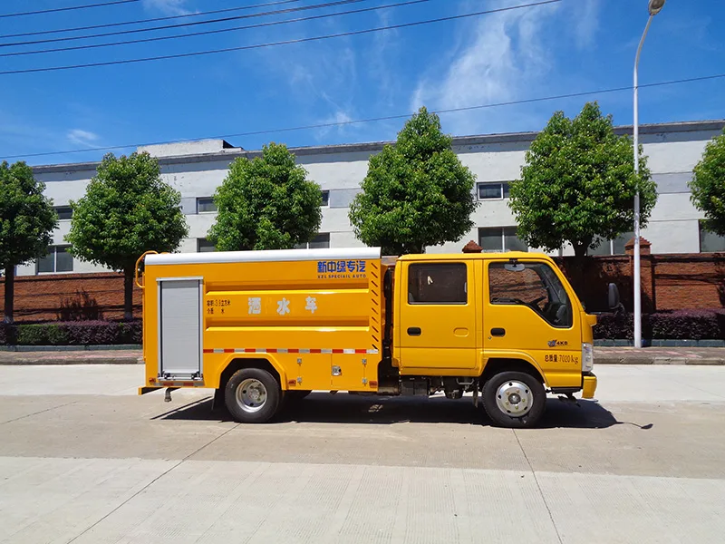 XZL5072GSS6型洒水车