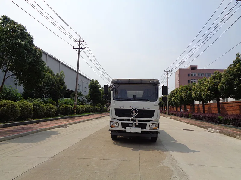XZL5188GPS6S型绿化喷洒车