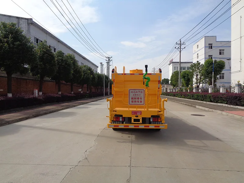 XZL5046GPS6型绿化喷洒车