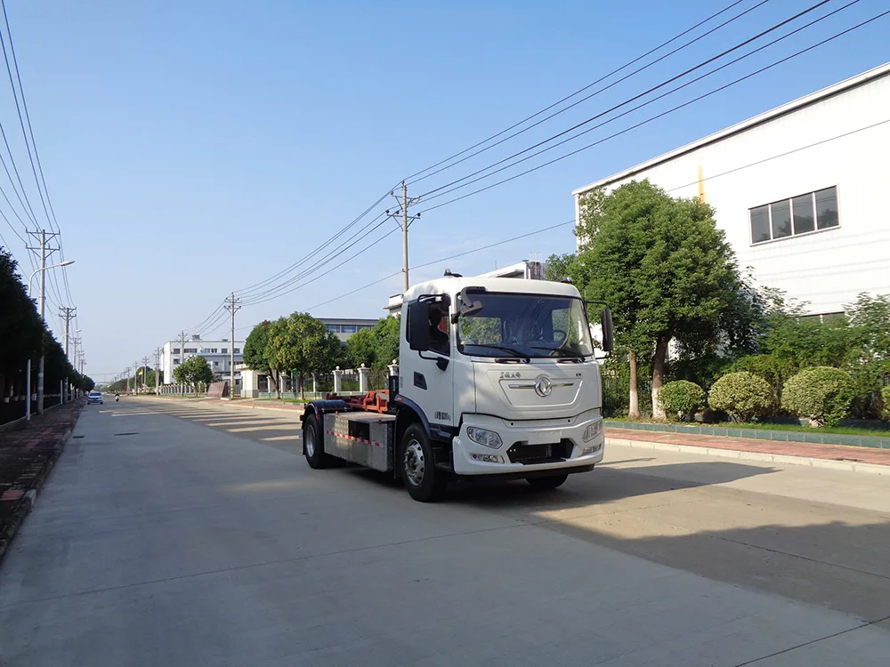 XZL5185ZXXBEV纯电动车厢可卸式垃圾车