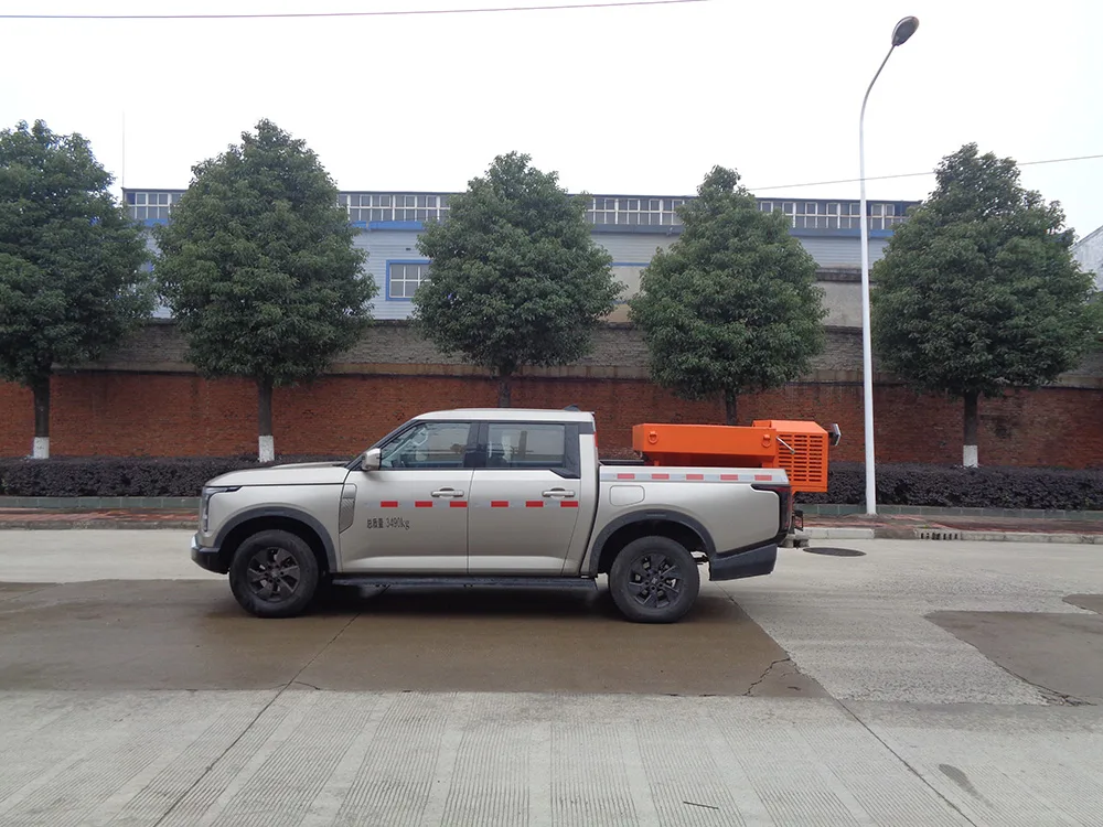 XZL5031TCXZNHEV型插电式混合动力除雪车