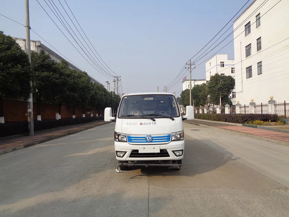 XZL5042GPSBEV型纯电动绿化喷洒车