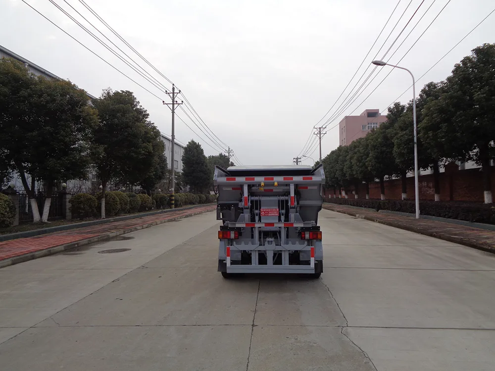 XZL5043ZZZBEV型纯电动自装卸式垃圾车